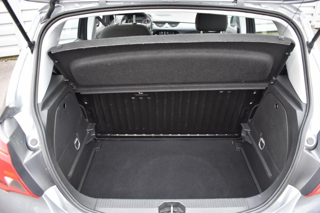 Opel Corsa 2019 photo 1