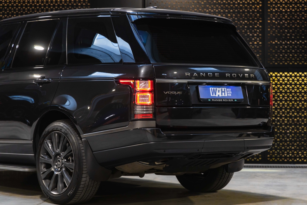 Land Rover Range Rover Vogue 2013 фото 13