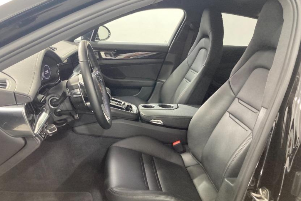 Porsche Panamera 4S 2017 photo 7