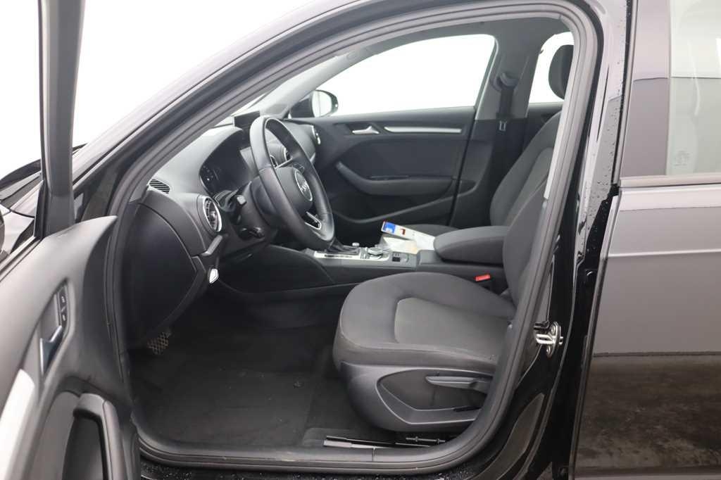 Audi A3 Sportback 2017 фото 6