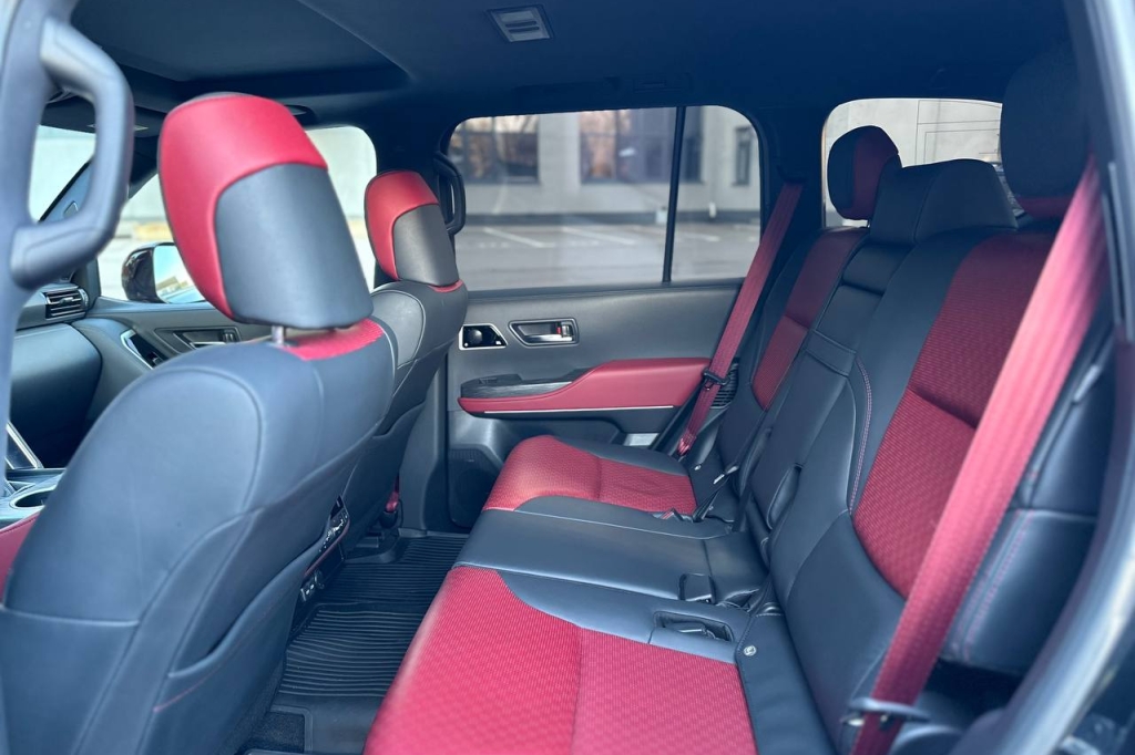 Toyota Land Cruiser 300 GUARD B6 2021 фото 16