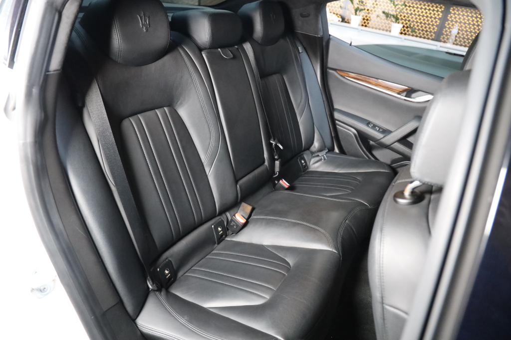 Maserati Ghibli 2013 фото 14