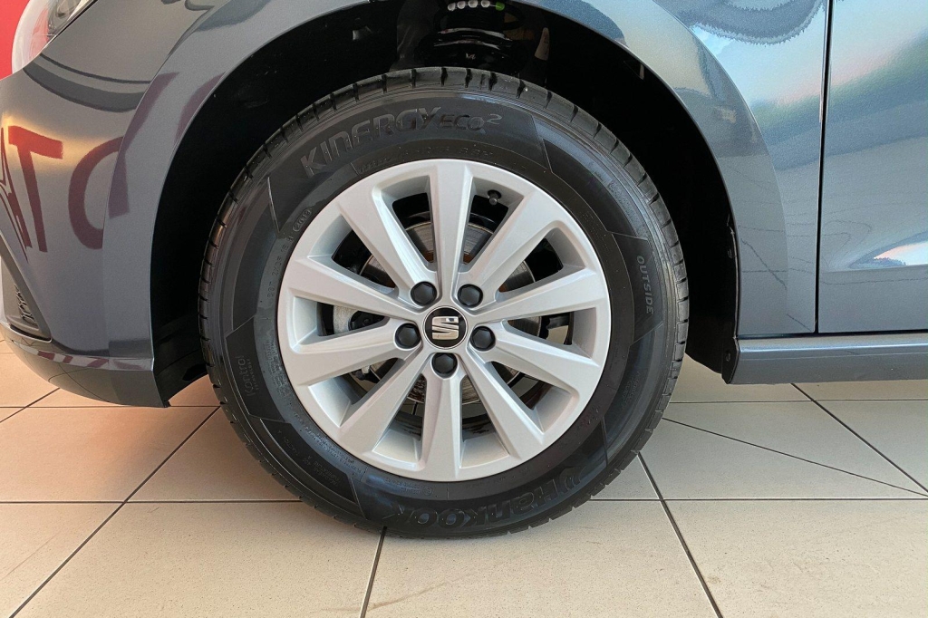 SEAT Ibiza 2019 photo 5