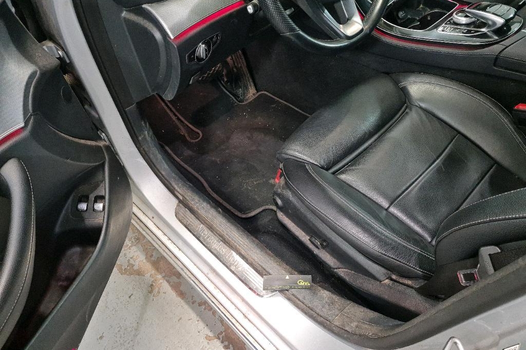 Mercedes-Benz E-Klasse 2017 фото 45