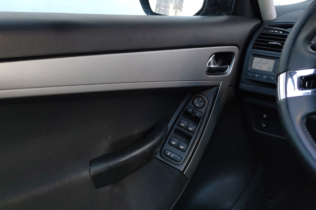 Citroen C4 фото 14