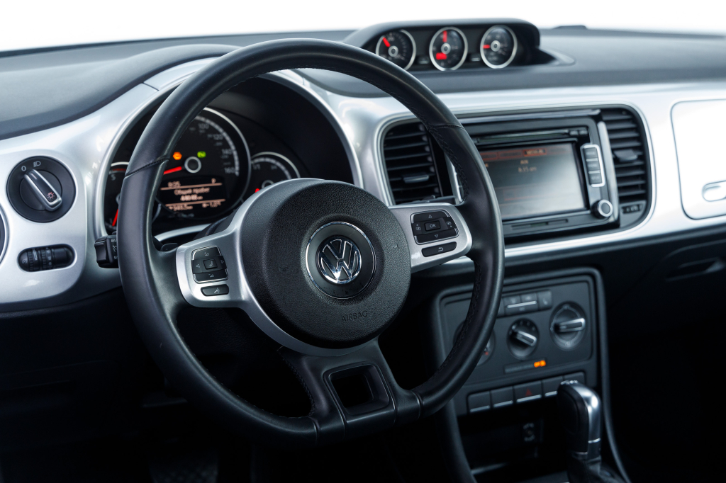 Volkswagen Beetle 2014 photo 13