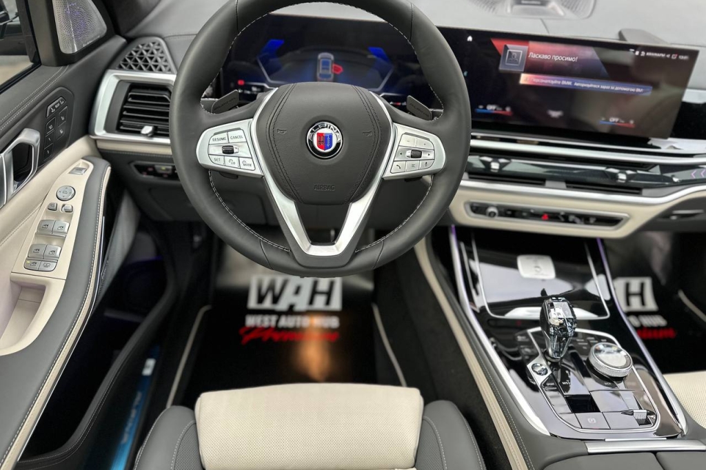 BMW-Alpina XB7 2022 фото 26