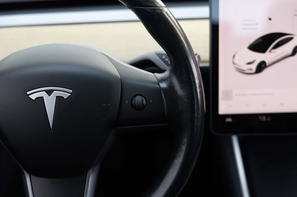 Tesla Model 3 Standart Plus 2019 photo 15