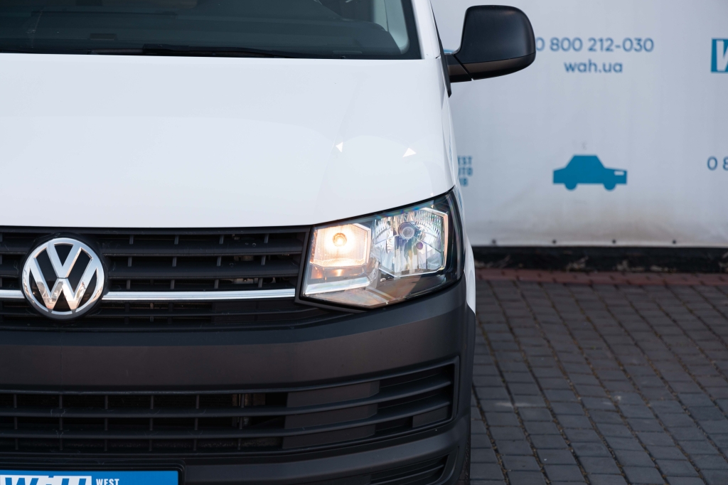 Volkswagen Transporter 2016 photo 1