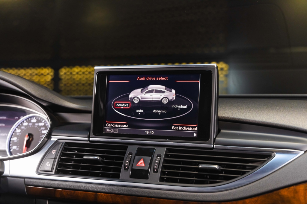 Audi A7 2012 фото 29