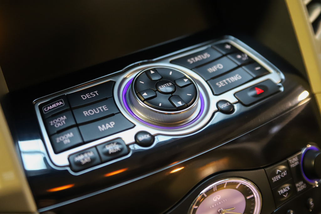 Infiniti FX 50 S 2008 photo 29