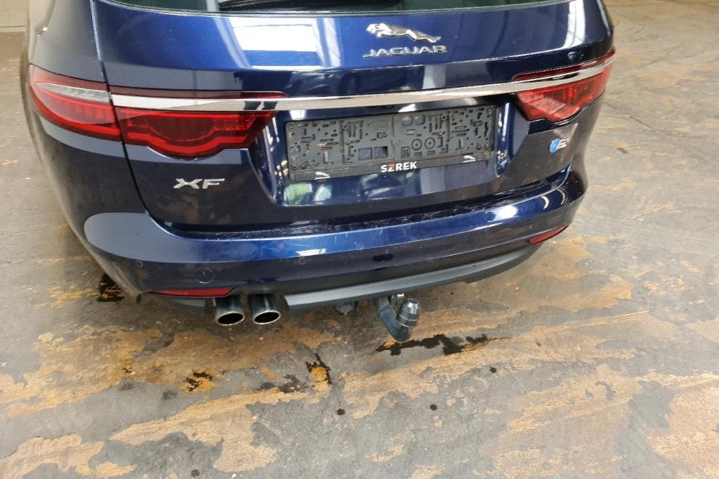 Jaguar XF Sportbrake 2018 фото 15