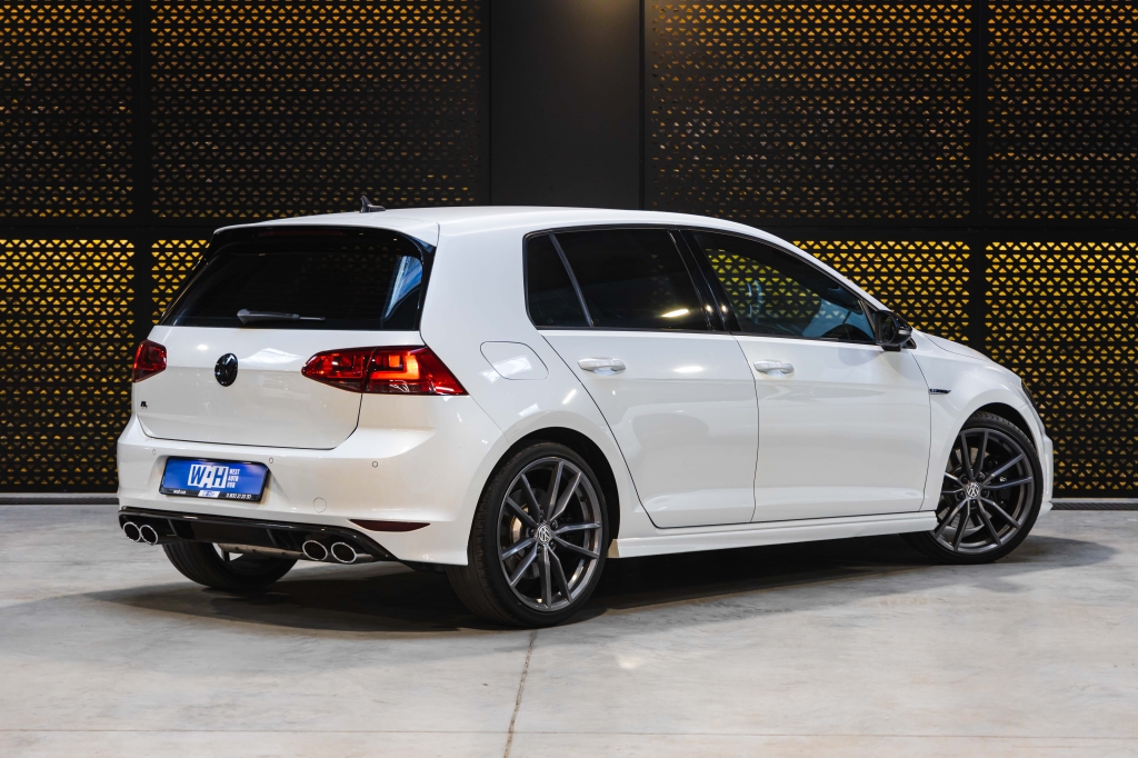 Volkswagen Golf R 2017 photo 9