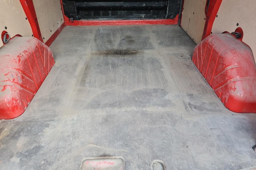 Ford Transit Custom 2016 photo 24