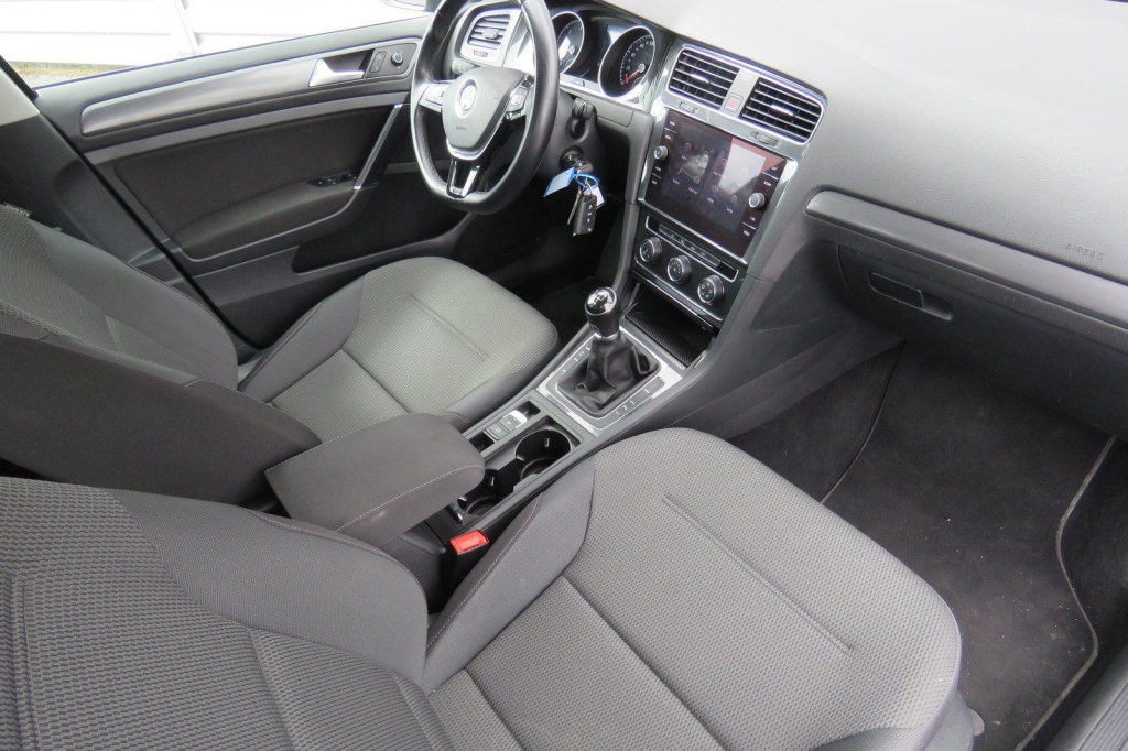 Volkswagen Golf Variant 2018 фото 6