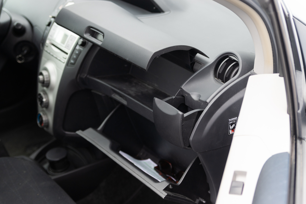 Toyota Yaris 2006 photo 25