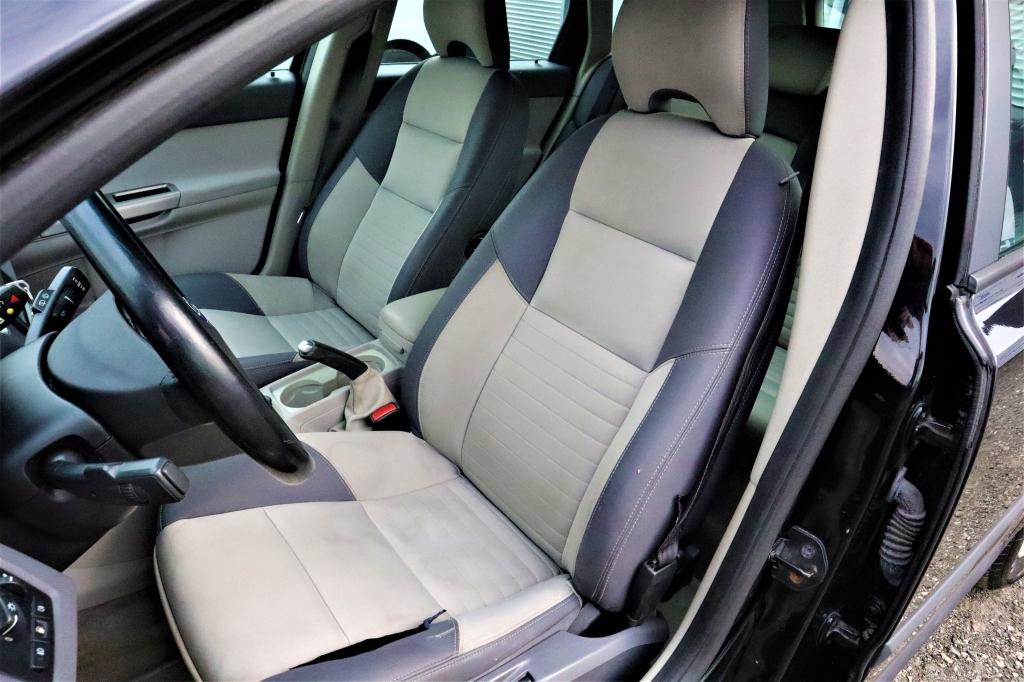 Volvo V50 2006 фото 17