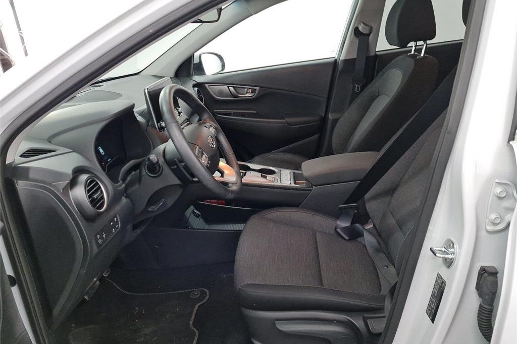 Hyundai Kona EV 2020 фото 6