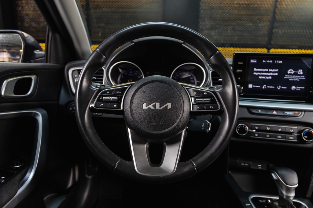 Kia Ceed 2023 фото 17