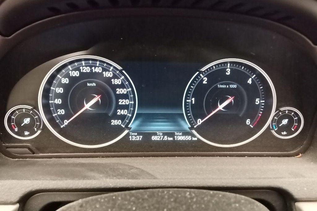 BMW 5er Gran Turismo 2016 photo 2