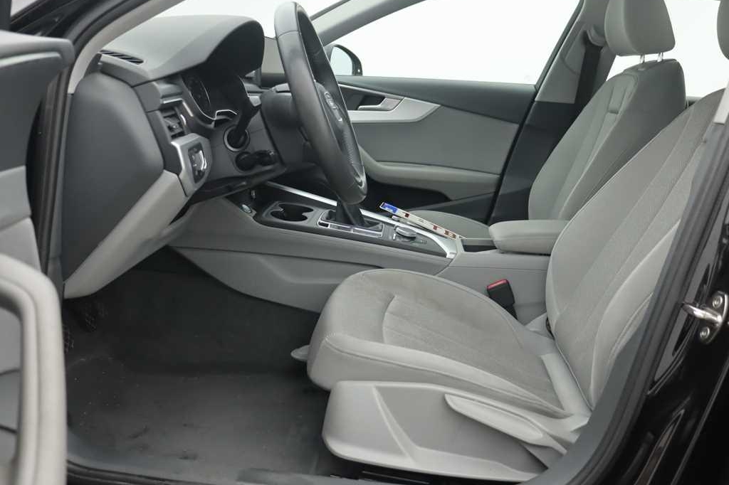 Audi A4 Avant 2017 photo 4