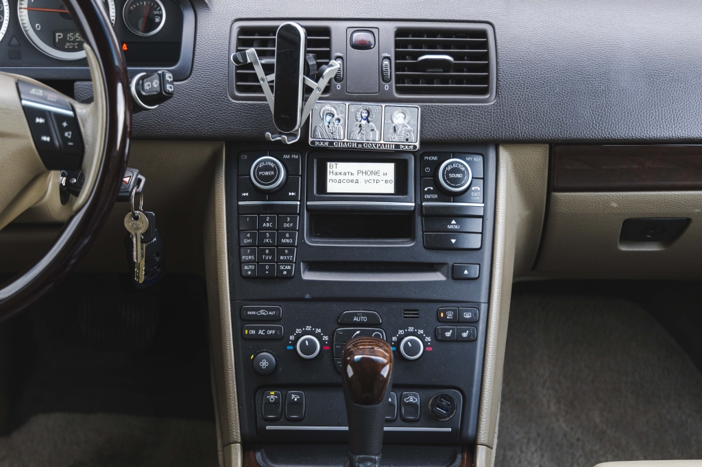 Volvo XC90 2013 фото 22