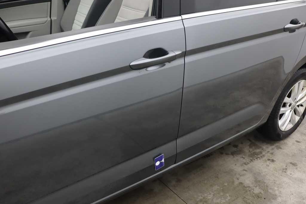 Volkswagen Touran 2016 фото 9