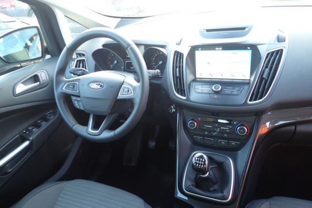 Ford C-Max 2019 фото 1