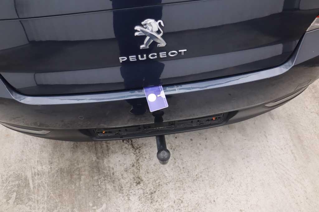 Peugeot 508 2017 photo 14