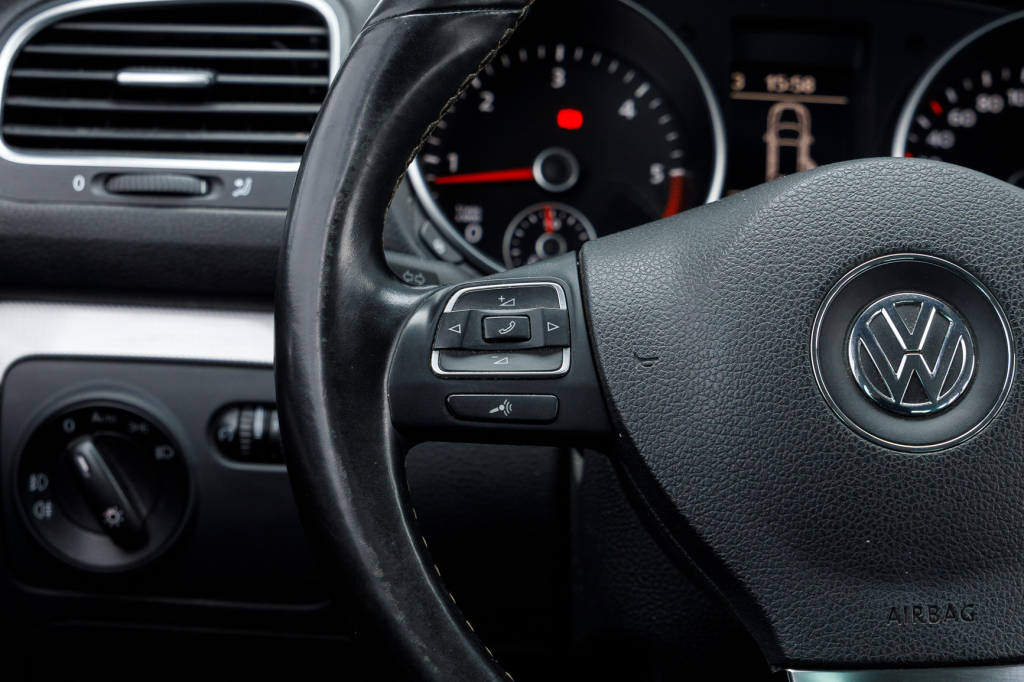 Volkswagen Golf VI Match 2012 фото 19