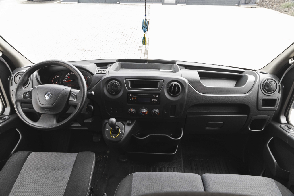 Renault Master 2019 фото 24
