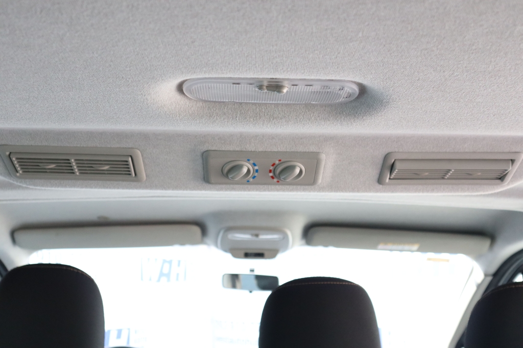 Renault Trafic фото 12