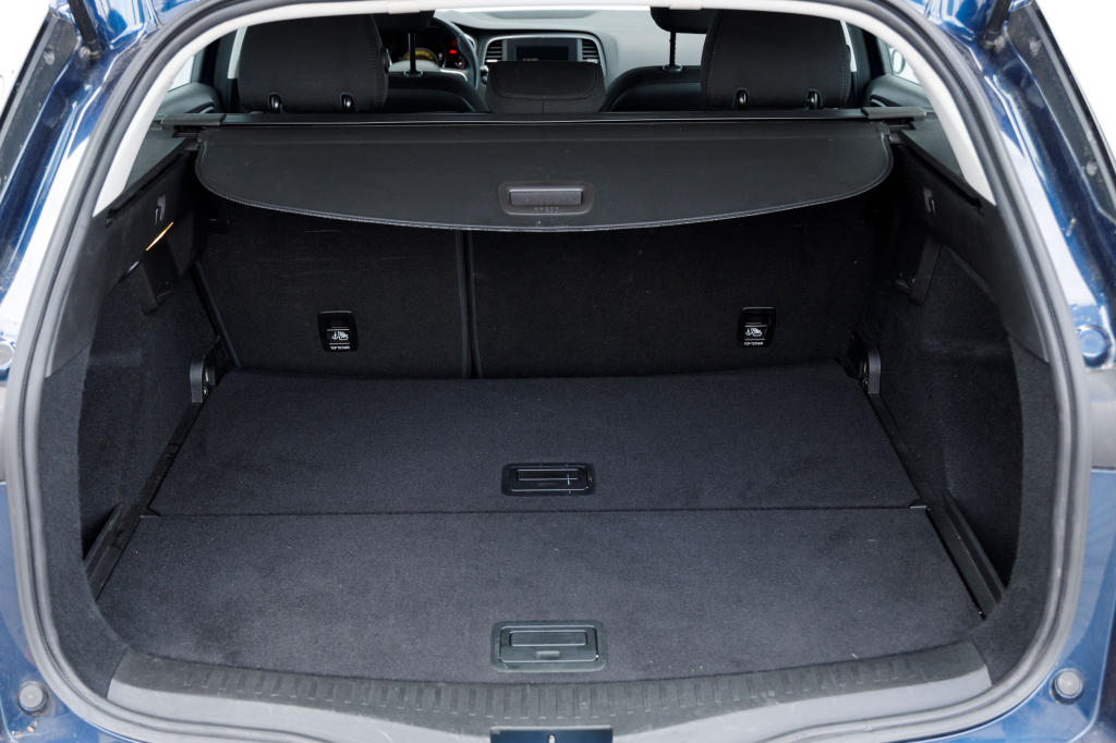 Renault Megane 2016 фото 8