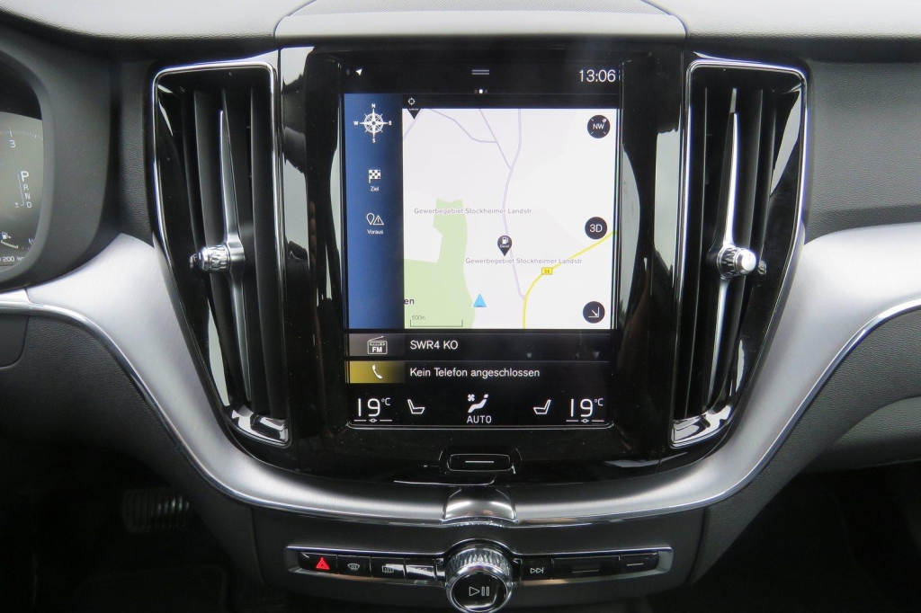 Volvo XC60 2020 photo 5