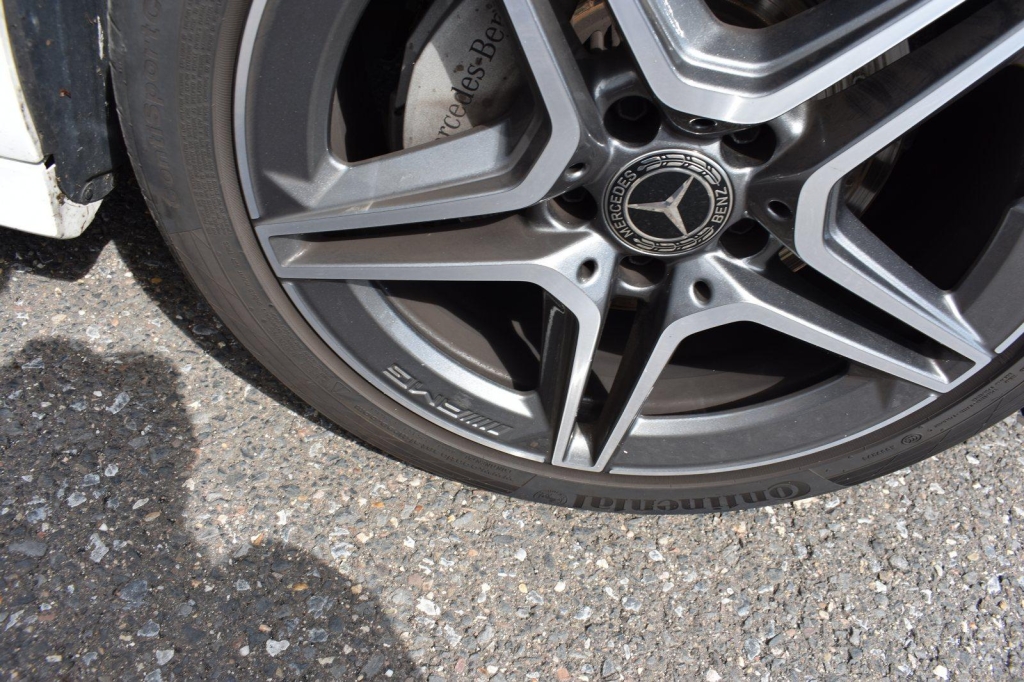 Mercedes-AMG C-Klasse 2019 photo 11