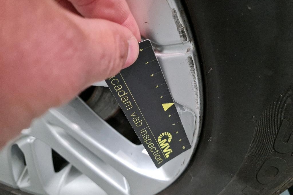 Volvo V60 Cross Country 2017 фото 7