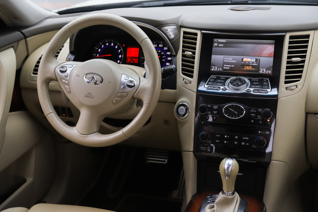 Infiniti FX 50 S 2008 photo 5