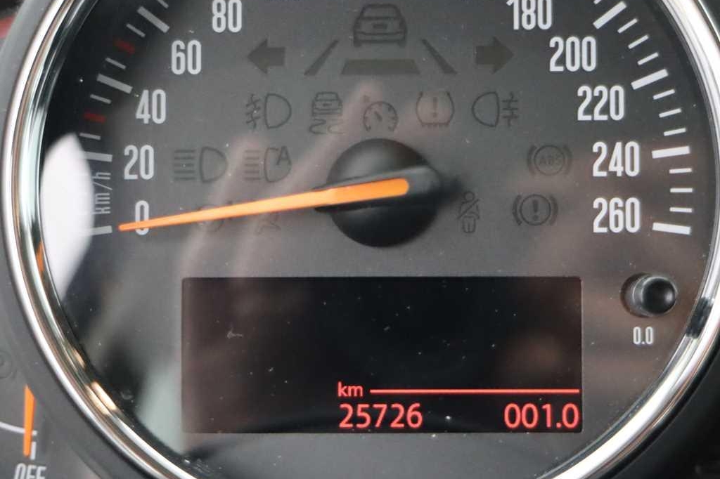 MINI Clubman 2017 фото 6