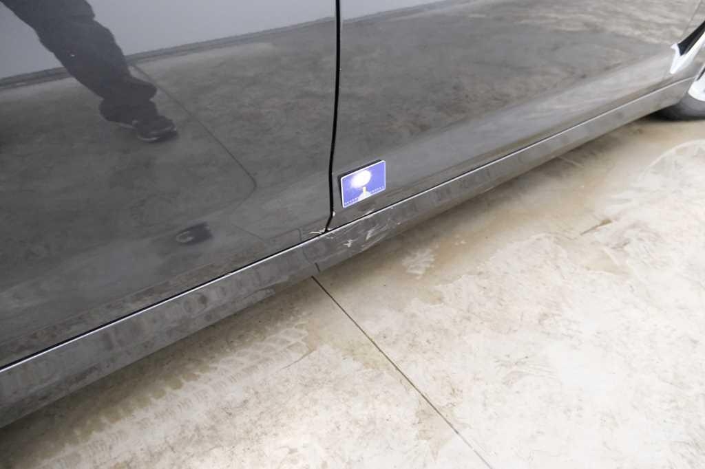 BMW 5 Series 2017 фото 36