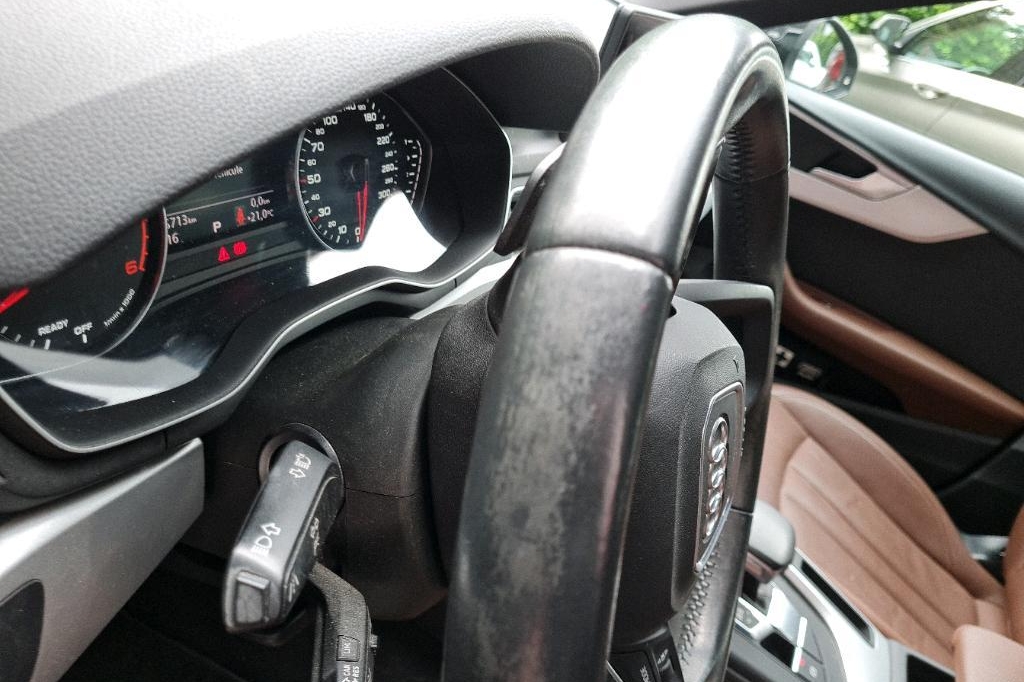 Audi A4 Avant 2017 photo 32