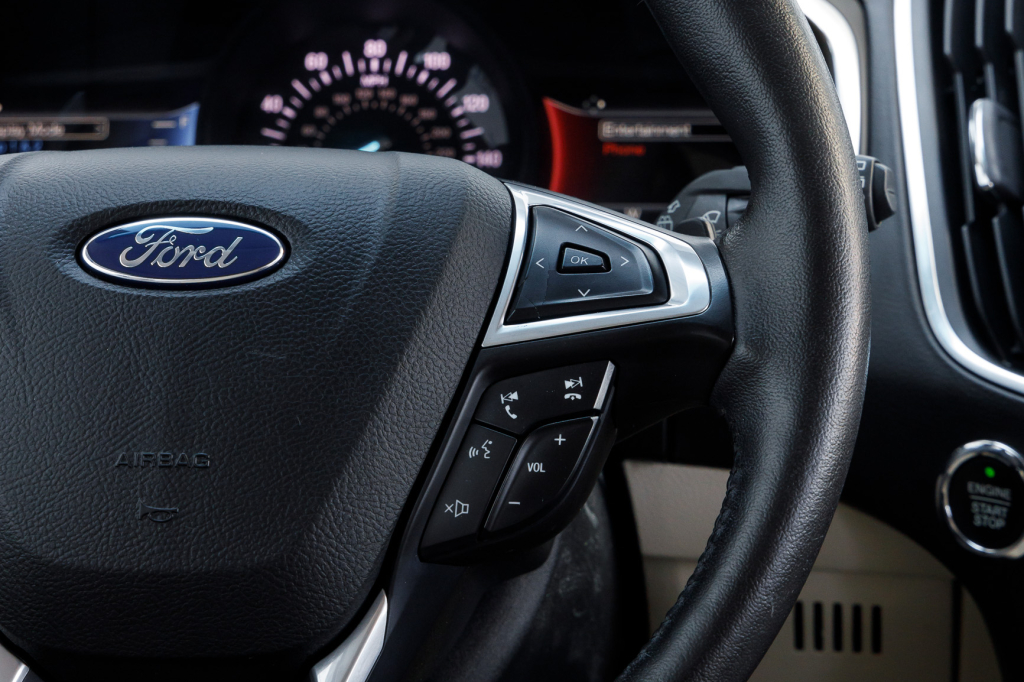 Ford Edge Titanium 2015 фото 2