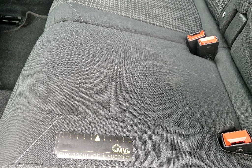 Peugeot 308 2017 фото 16