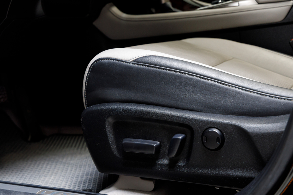 Lexus RX 350 2016 photo 28