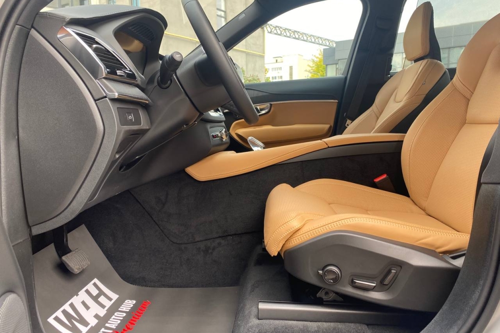 Volvo XC90 B5 AWD 2022 фото 8