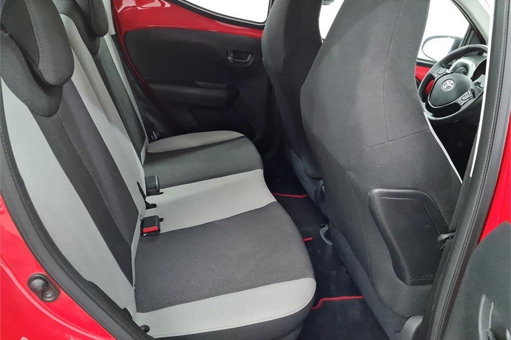 Toyota Aygo 2018 photo 1