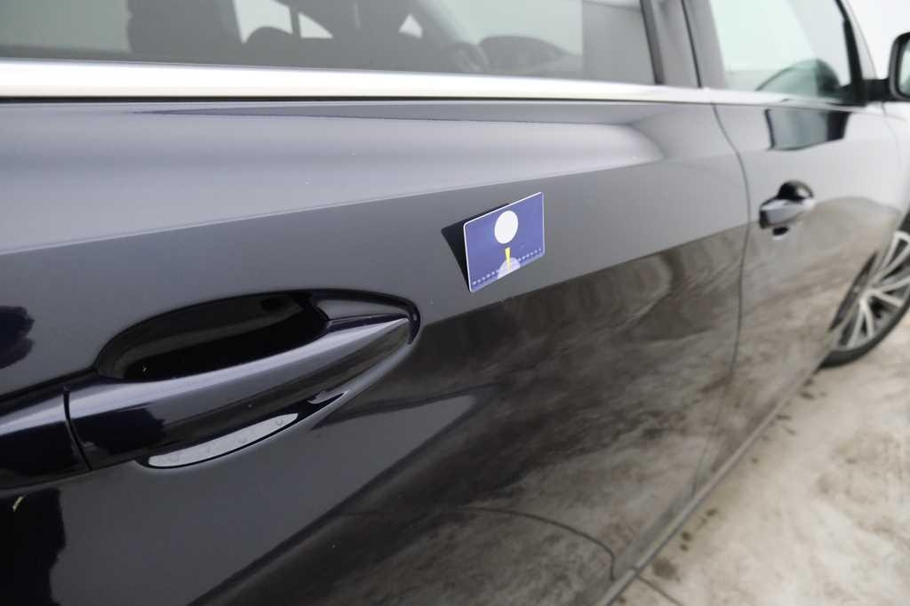 Peugeot 308 2016 фото 17