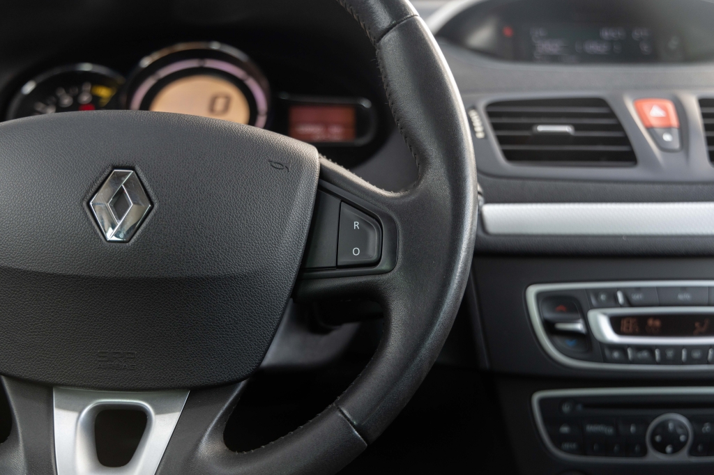 Renault Megane 2009 photo 19