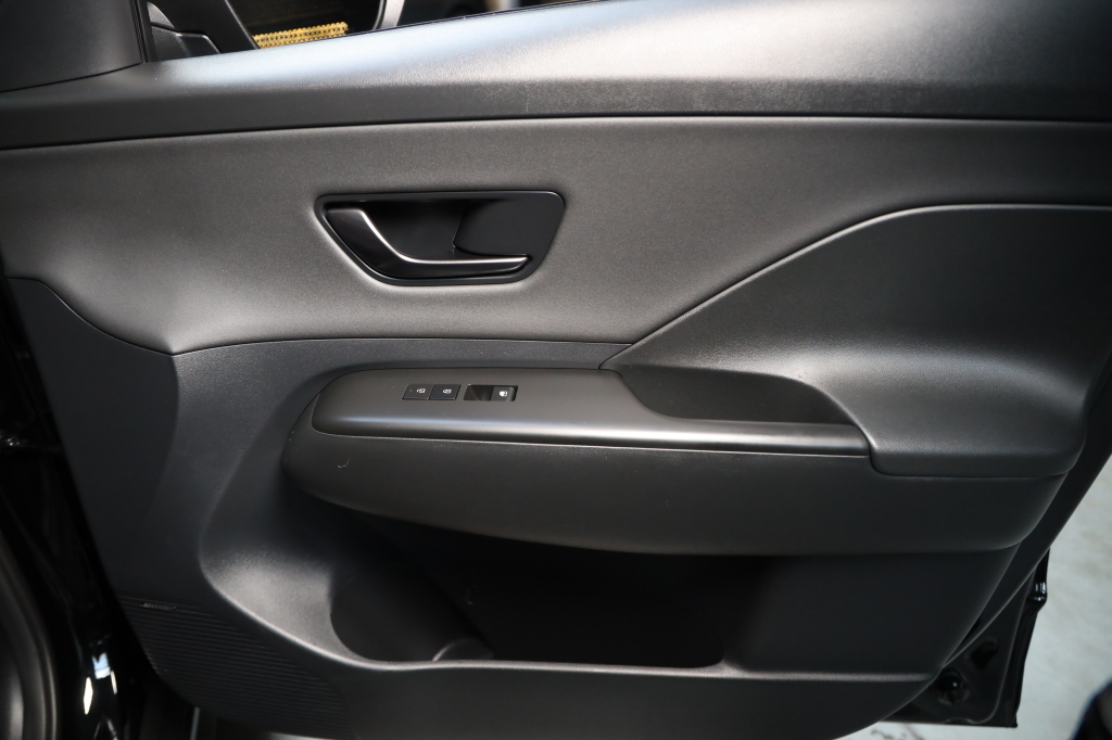 Hyundai Kona 2024 фото 27