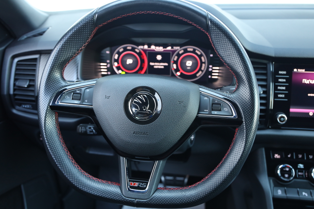 Skoda Kodiaq RS 2025 фото 18