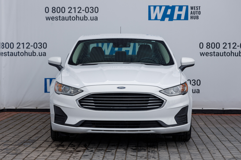 Ford Fusion S 2019 photo 1